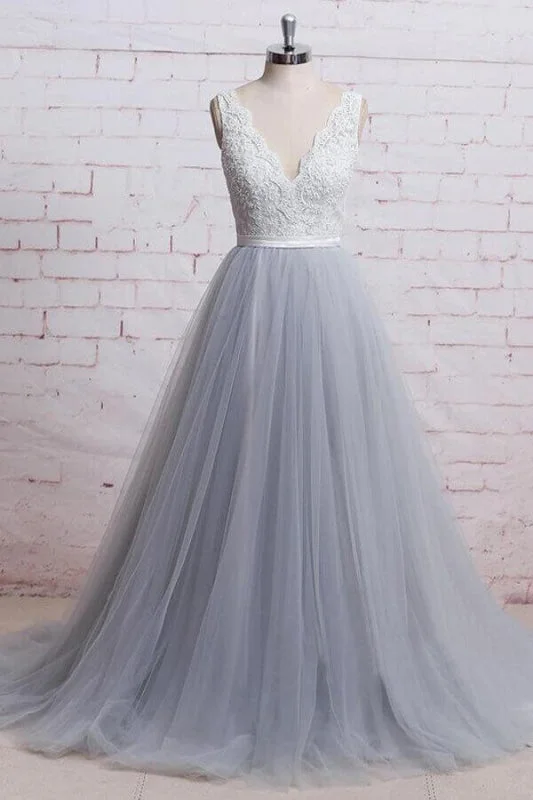 Awesome V-neck Lace Tulle A-line Wedding Dress