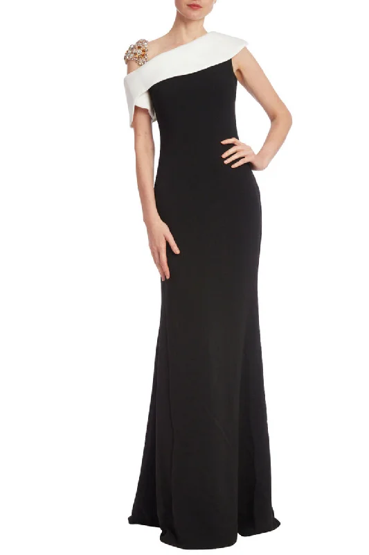 Badgley Mischka EG4054 Formal Long Fitted Evening Dress