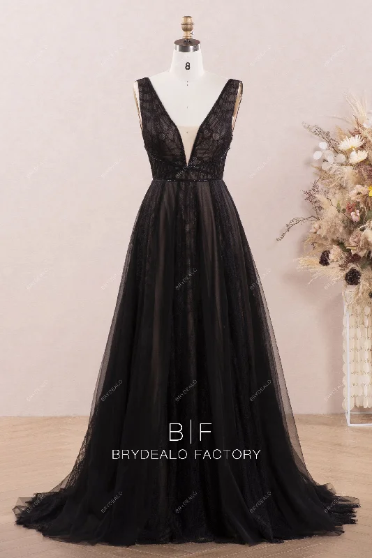 Black Plunging Neck Designer Lace Tulle Bridal Dress