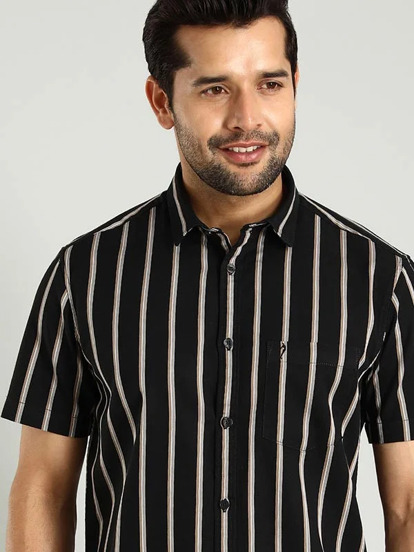 Men Striped Half Sleeve Cotton Shirt