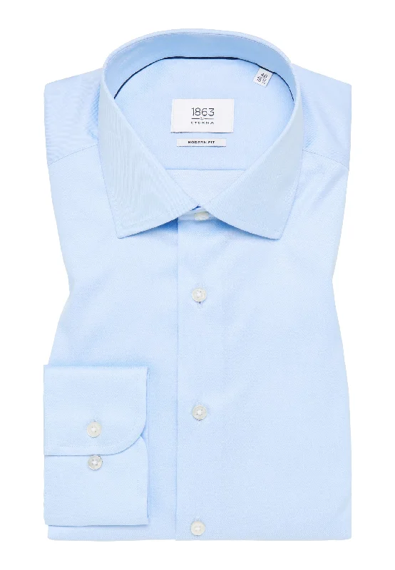 'Luxury Shirt' in Sky Blue - Modern Fit - Two Ply Cotton Twill Dress Shirt with Kent Collar by Eterna 1863